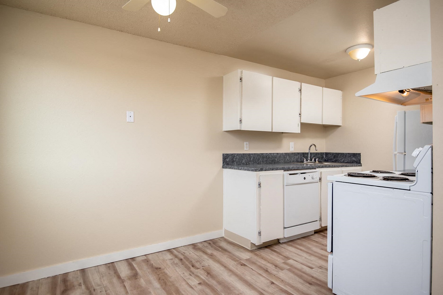 Americana Apartments Apartments in Pasco, WA